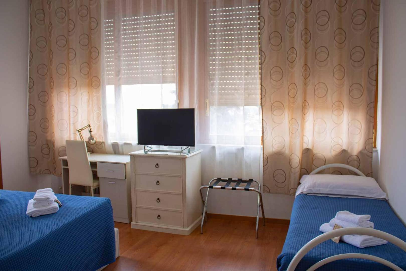 Отель Oasi San Francesco Рим Экстерьер фото